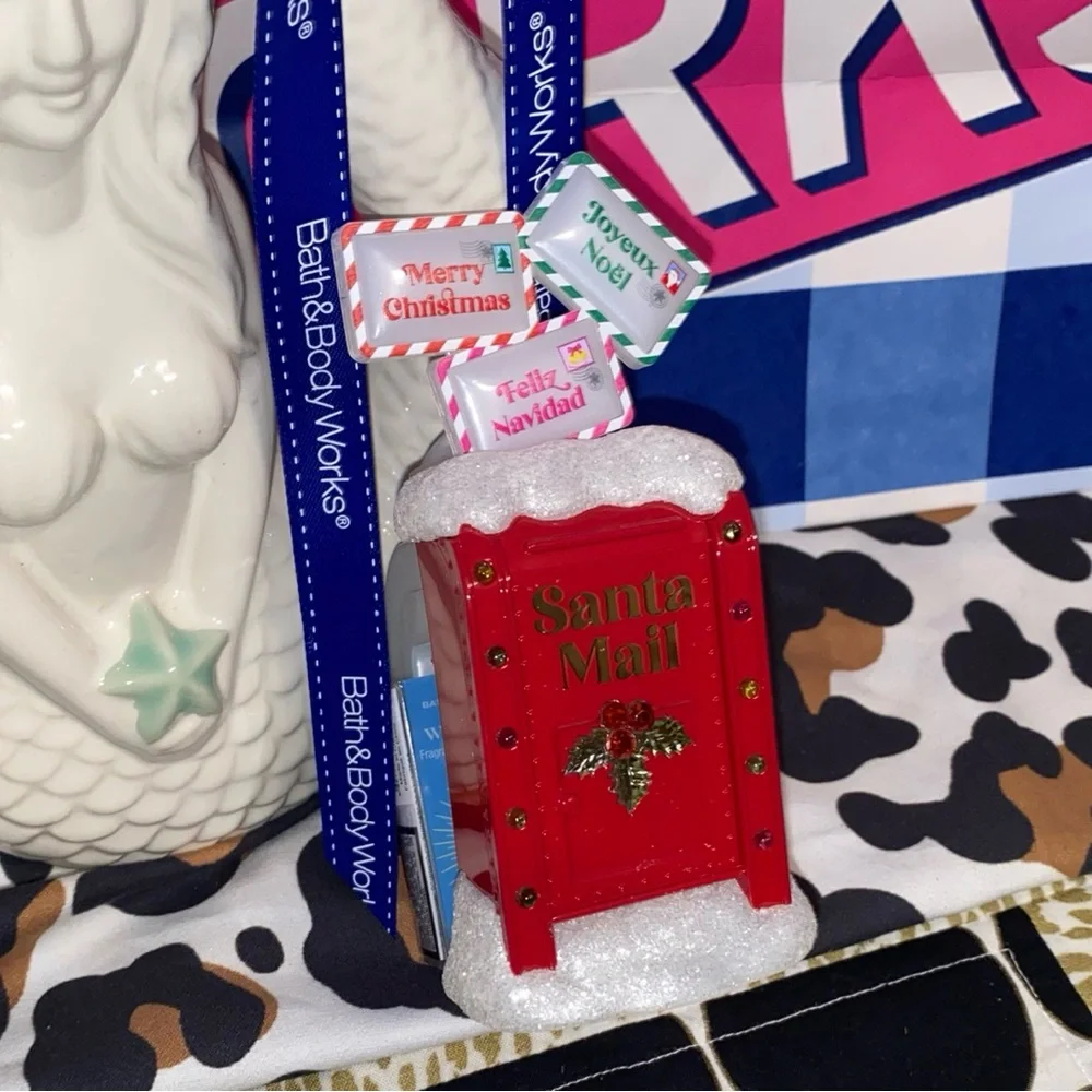 BATH AND BODY WORKS LETTERS TO SANTA NIGHTLIGHT WALLFLOWER PLUG